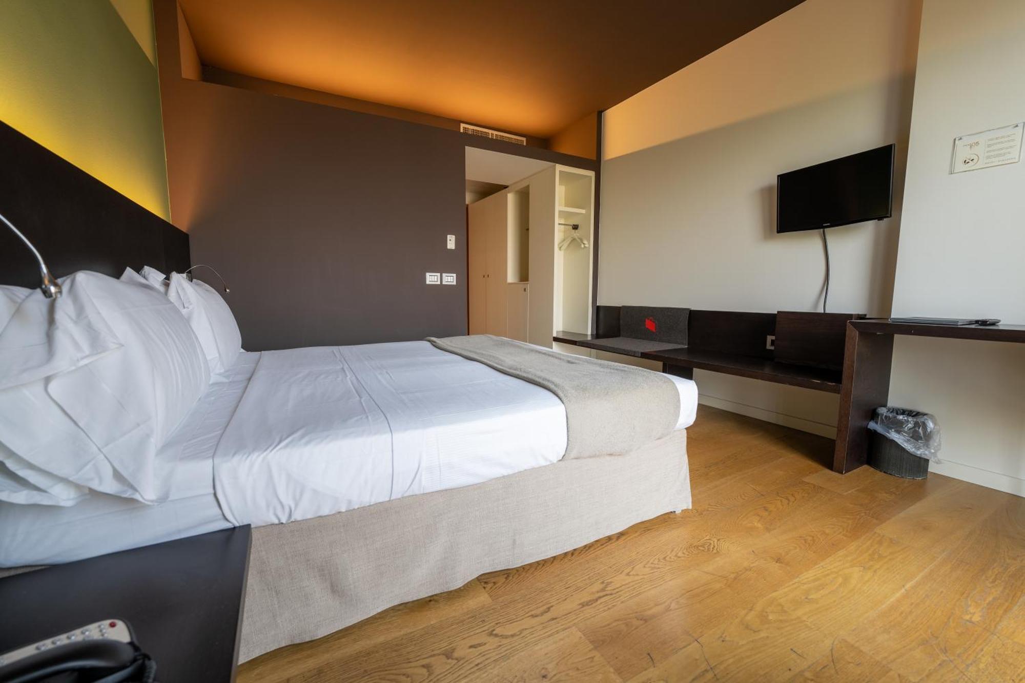 Mod 05 Bike Hotel Sandra Dış mekan fotoğraf